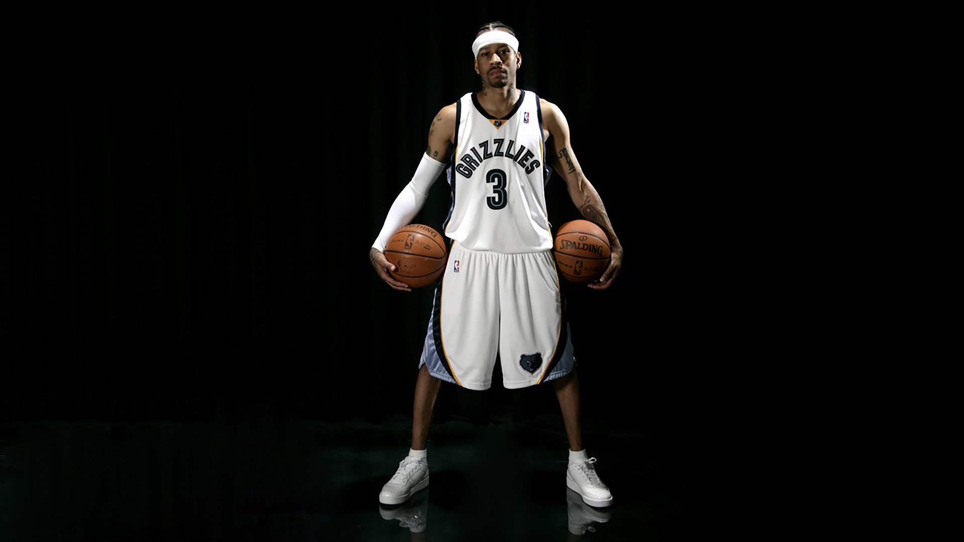 足协杯最新形势：北京国安高居榜首，山东泰山强势追赶，冠军归属成迷