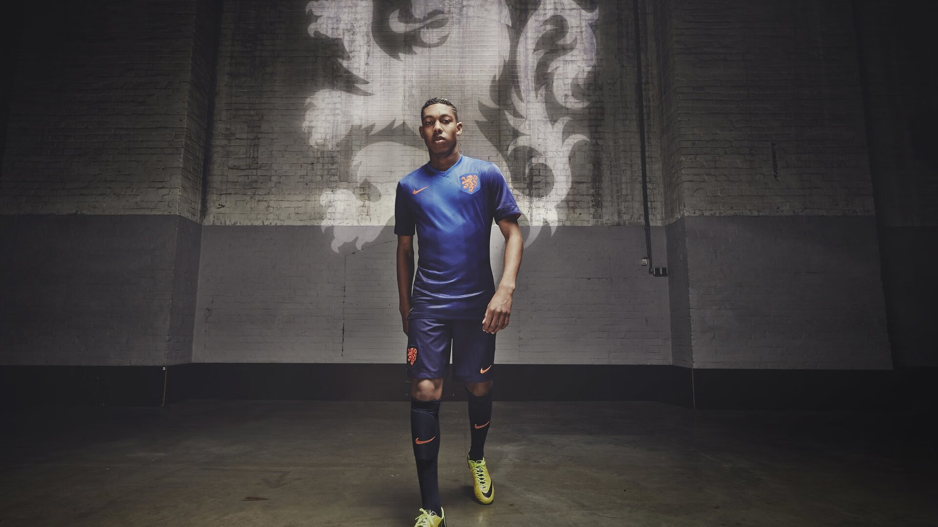 罗马士气爆棚，温网决赛遇上密尔沃基雄鹿，目标明确直指晋级